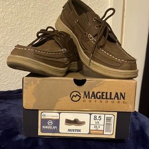 Gently used mens Magellan Austin’s